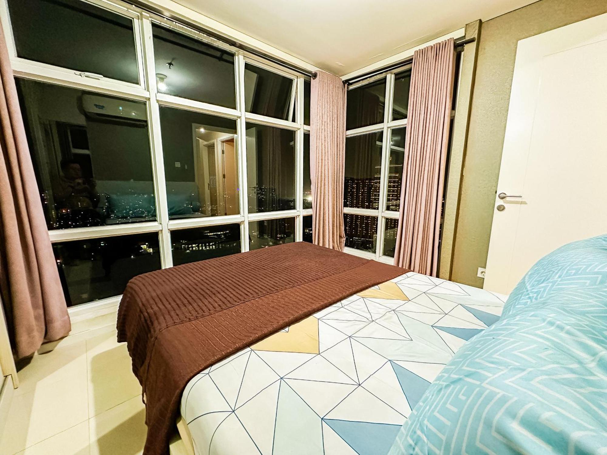 Parahyangan Residences By Aya Apartemen